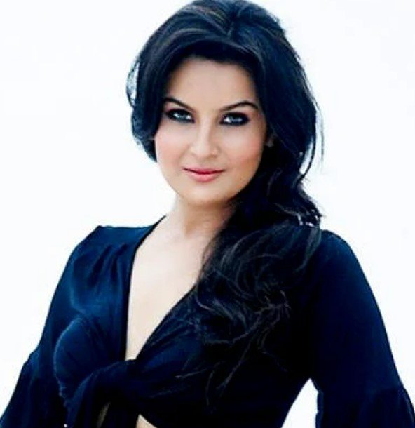 Priyanka Bassi Wikiunfold